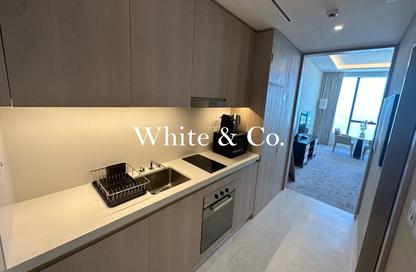 Apartment - Studio - 1 Bathroom for rent in The Palm Tower - Palm Jumeirah - Dubai