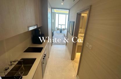 Apartment - Studio - 1 Bathroom for rent in The Palm Tower - Palm Jumeirah - Dubai Apartment - Studio - 1 Bathroom for rent in The Palm Tower - Palm Jumeirah - Dubai