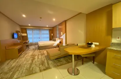 Apartment - 1 Bathroom for rent in The Carlton Downtown Hotel - Sheikh Zayed Road - Dubai