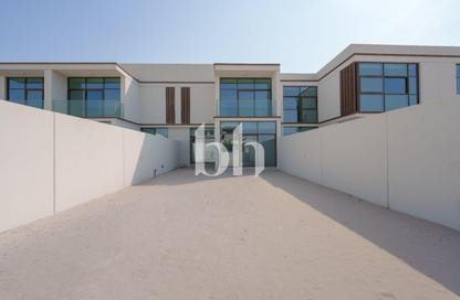 Townhouse - 2 Bedrooms - 3 Bathrooms for sale in Souk Al Jubail - Al Jubail Island - Abu Dhabi Townhouse - 2 Bedrooms - 3 Bathrooms for sale in Souk Al Jubail - Al Jubail Island - Abu Dhabi
