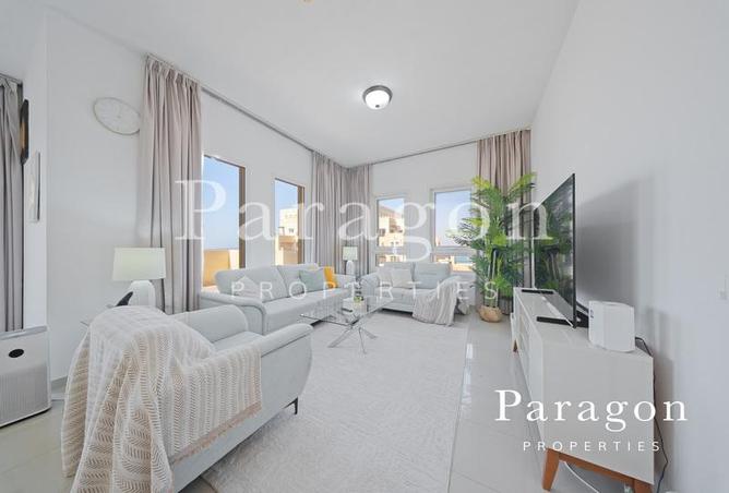 98699942 - Property Main Image