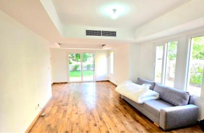 Villa - 3 - 4 for rent in Springs 5 - The Springs - Dubai Villa - 3 - 4 for rent in Springs 5 - The Springs - Dubai