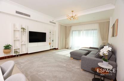 Apartment - 1 - 2 for rent in Golden Mile 5 - Golden Mile - Palm Jumeirah - Dubai
