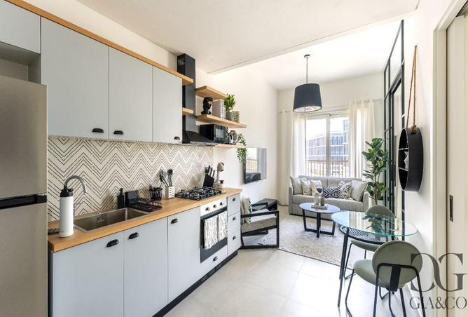 Available Now | Bills Included | Fully Furnished