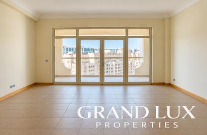 Apartment - 1 - 2 for sale in Al Khushkar - Shoreline Apartments - Palm Jumeirah - Dubai