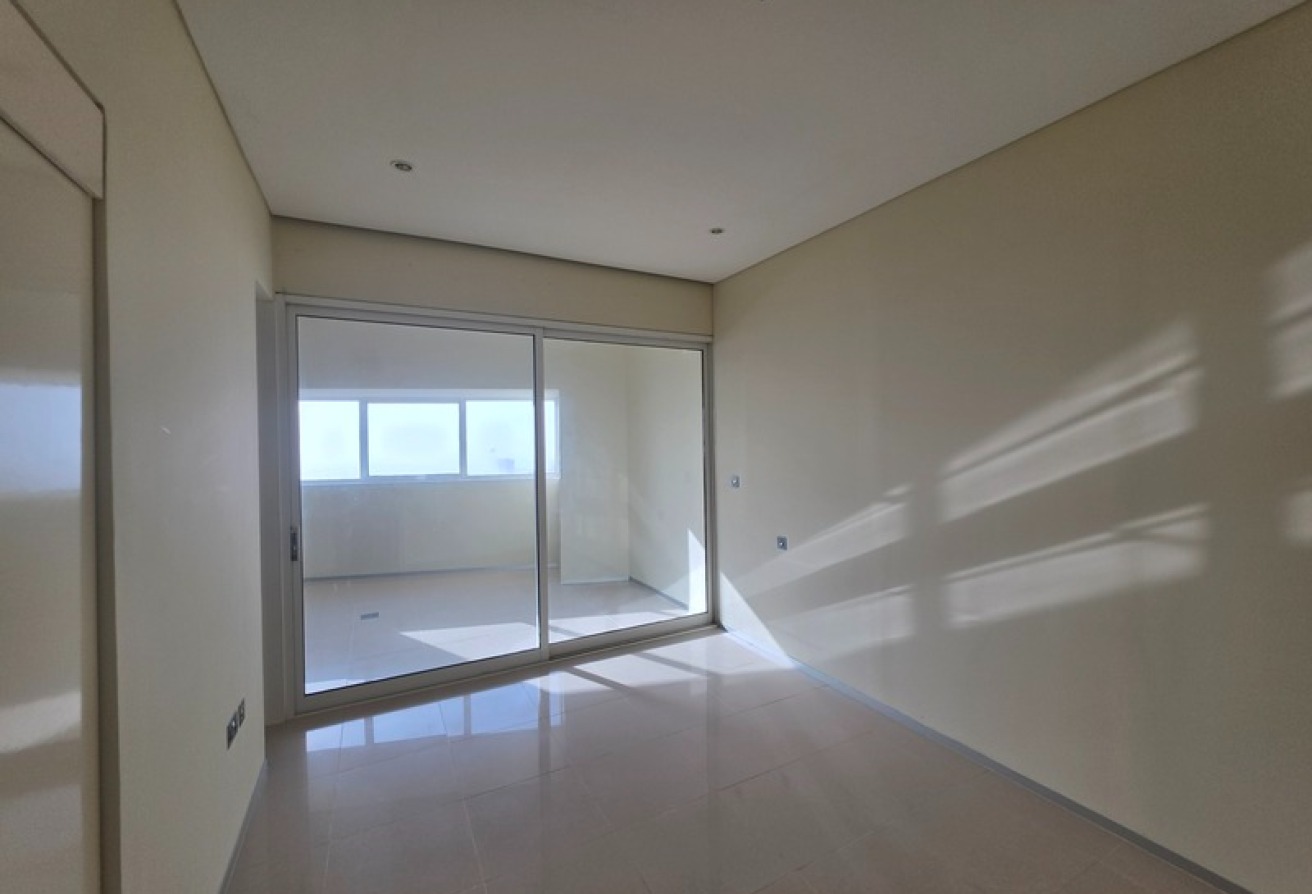 SPACIOUS 1BR | PRIME LOCATION | HIGH FLOOR gallery image