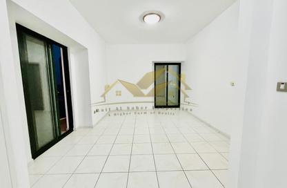 Apartment - 2 Bedrooms - 3 Bathrooms for rent in Sheikh Zayed Road - Dubai