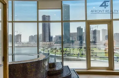 شقة - 1 حمام للايجار في حافة الخليج - الخليج التجاري - دبي