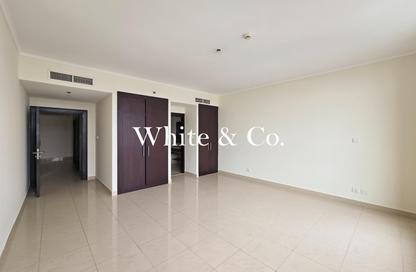 Apartment - 2 Bedrooms - 3 Bathrooms for rent in The Links West Tower - The Links - The Views - Dubai