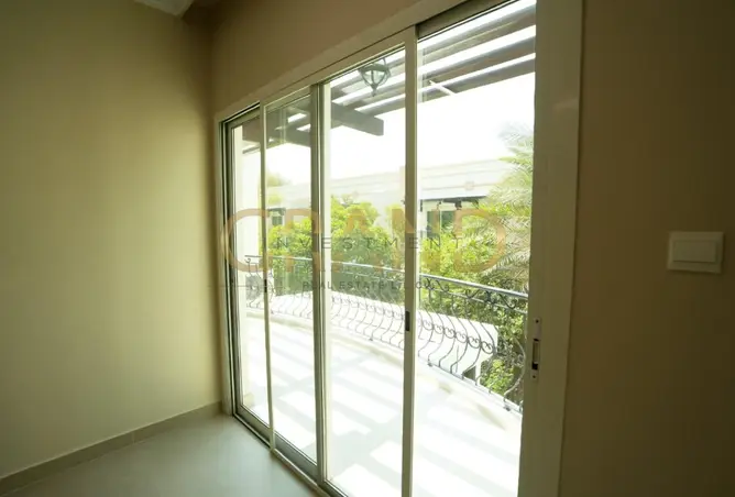 156925825 - Property Image 2