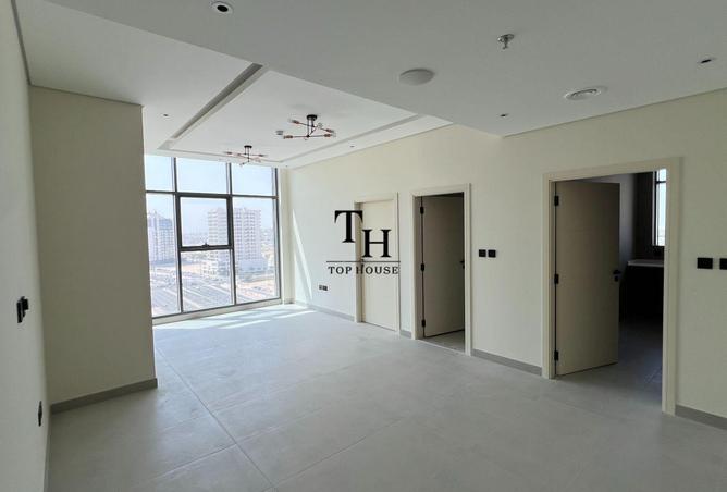 92693354 - Property Image 2