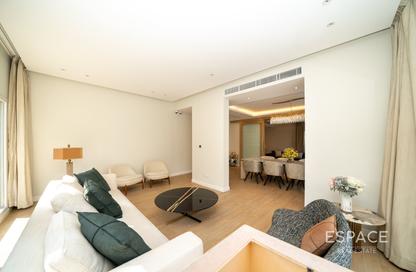 Villa - 5 - 5 for rent in Meadows 5 - Meadows - Dubai Villa - 5 - 5 for rent in Meadows 5 - Meadows - Dubai