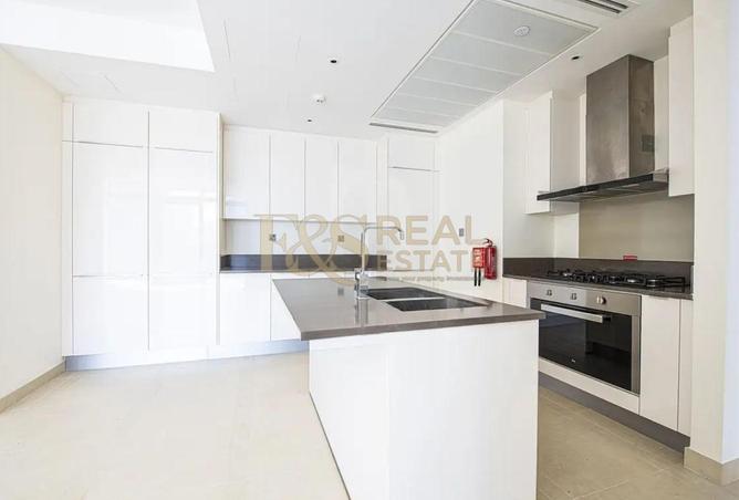 87027790 - Property Image 3