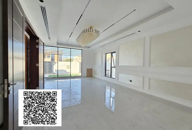 102831903 - Property Image 2