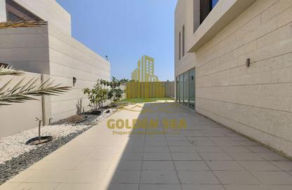 Villa - 6 Bedrooms - 7+ Bathrooms for rent in Hills Abu Dhabi - Al Maqtaa - Abu Dhabi