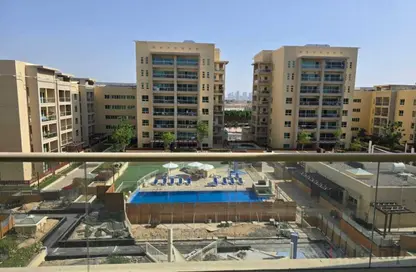 Apartment - 2 Bedrooms - 2 Bathrooms for sale in Al Thayyal 3 - Al Thayyal - Greens - Dubai