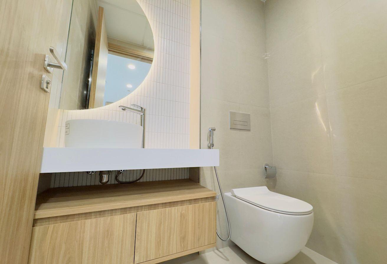 BRAND NEW UNIT | PARK VIEW | MID FLOOR photo 21