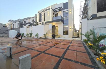 Villa - 5 Bedrooms - 6 Bathrooms for sale in Al Helio 1 - Al Helio - Ajman