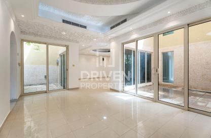Townhouse - 3 Bedrooms - 4 Bathrooms for rent in Muzera Community - Al Raha Gardens - Abu Dhabi