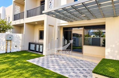 Villa - 3 - 3 for rent in Town Square Community Center - Town Square - Dubai