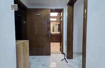 Apartment - 1 Bedroom - 2 Bathrooms for sale in Oasis Tower - Al Rashidiya 1 - Al Rashidiya - Ajman