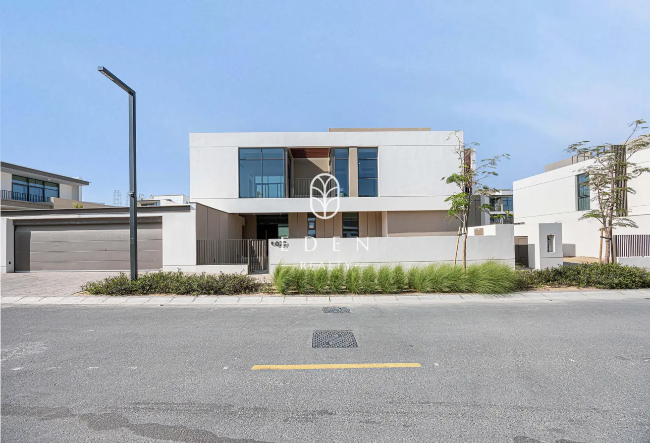 127011812 - Property Main Image