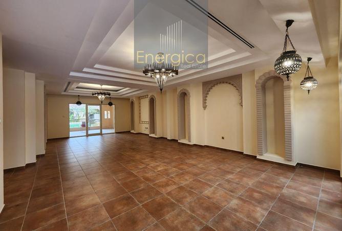 74647130 - Property Image 3