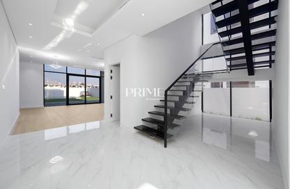 Villa - 5 - 6 for sale in District 6 - Jumeirah Park - Dubai Villa - 5 - 6 for sale in District 6 - Jumeirah Park - Dubai