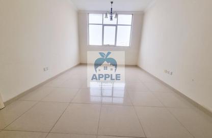 Apartment - 1 Bedroom - 1 Bathroom for rent in Muwailih Building - Muwaileh - Sharjah