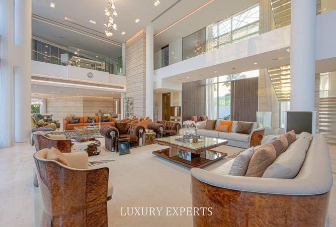 128350000 - Property Image 2