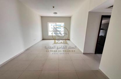 Apartment - 2 Bedrooms - 3 Bathrooms for rent in Al Khan Corniche - Al Khan - Sharjah Apartment - 2 Bedrooms - 3 Bathrooms for rent in Al Khan Corniche - Al Khan - Sharjah