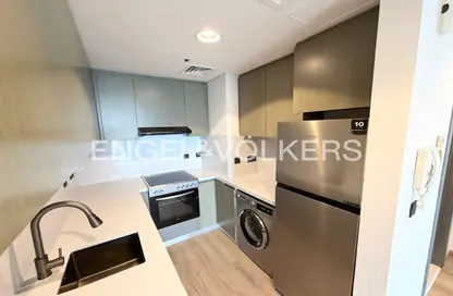 Apartment - 1 Bedroom - 2 Bathrooms for rent in Ocean Heights - Dubai Marina - Dubai