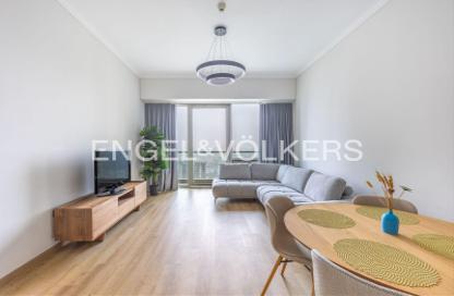 Apartment - 1 Bedroom - 2 Bathrooms for rent in Ocean Heights - Dubai Marina - Dubai