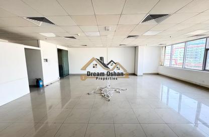 Office Space - Studio - 1 Bathroom for rent in IT Plaza - Dubai Silicon Oasis - Dubai