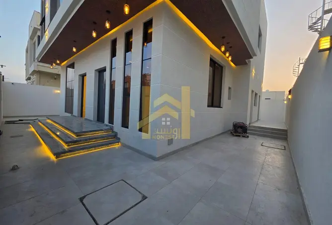 157808778 - Property Image 3