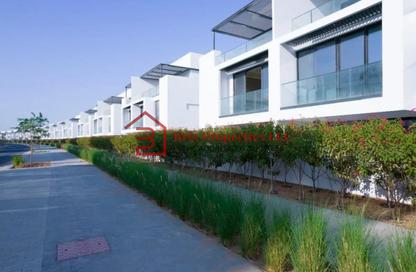 Villa - 5 - 7 for sale in Sun Island - Ajmal Makan City - Sharjah Waterfront City - Sharjah