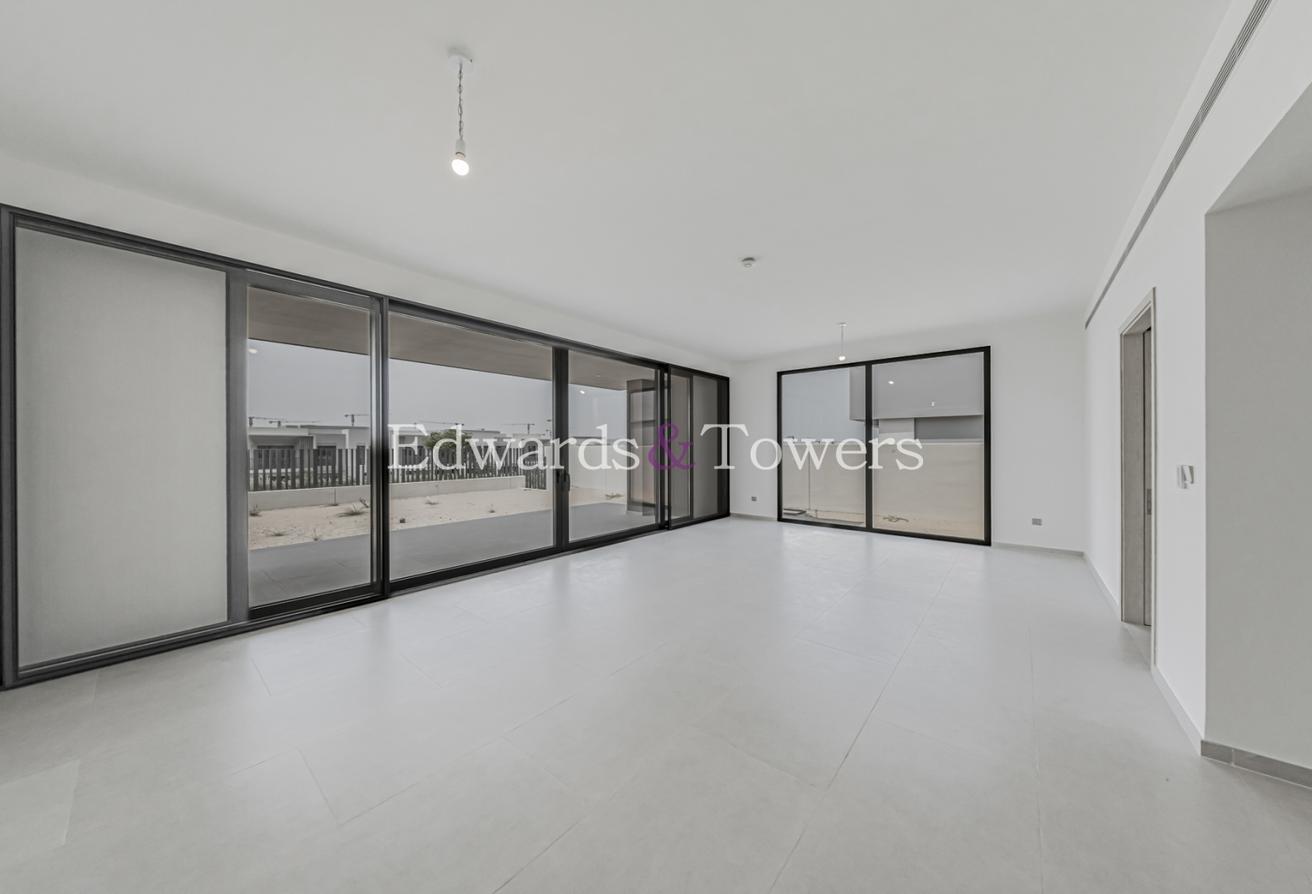 Stand Alone Villa | Brand New | Great Community photo 2