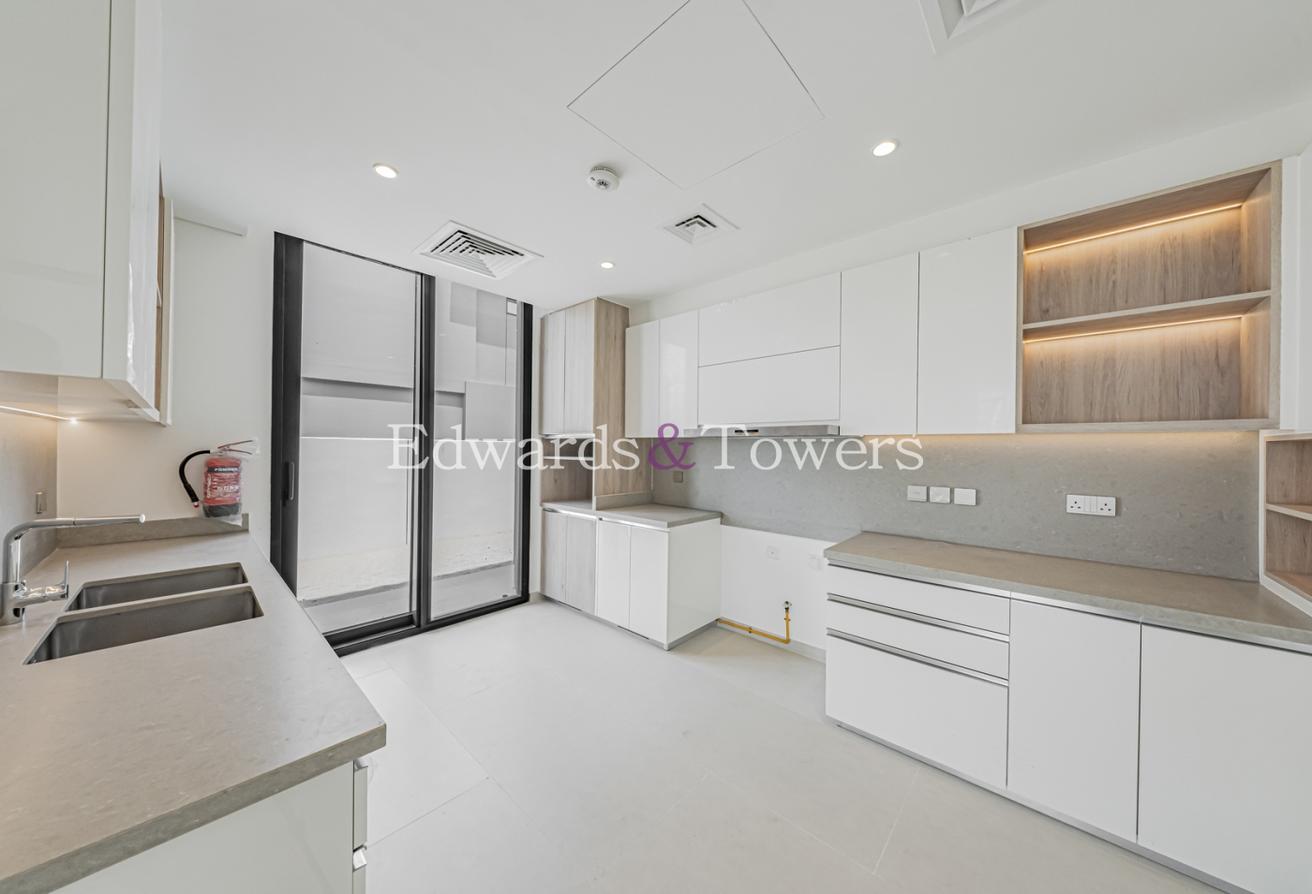 Stand Alone Villa | Brand New | Great Community photo 7