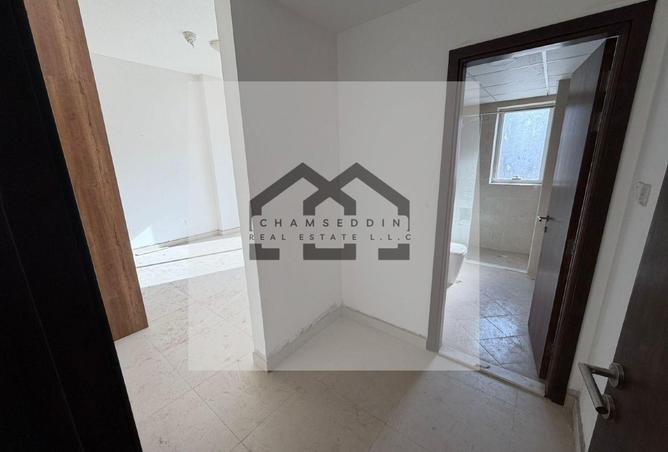 82386130 - صورة العقار 3