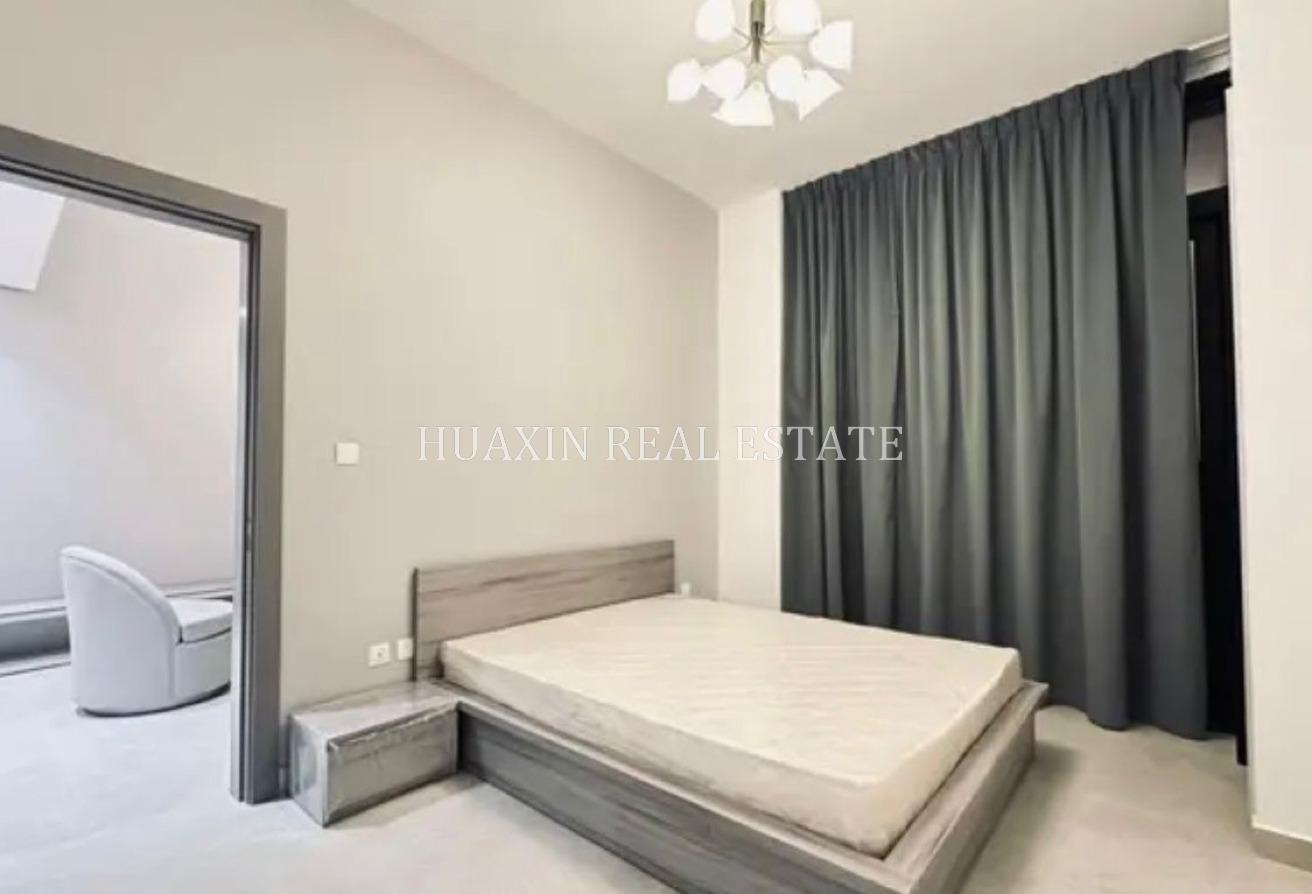 Duplex | High Floor | Fully Furnished photo 4