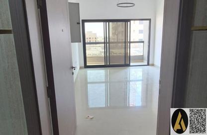 Apartment - 2 Bedrooms - 3 Bathrooms for rent in Al Jurf Industrial 3 - Al Jurf Industrial - Ajman