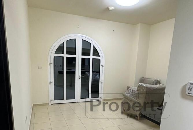 76975189 - Property Image 2