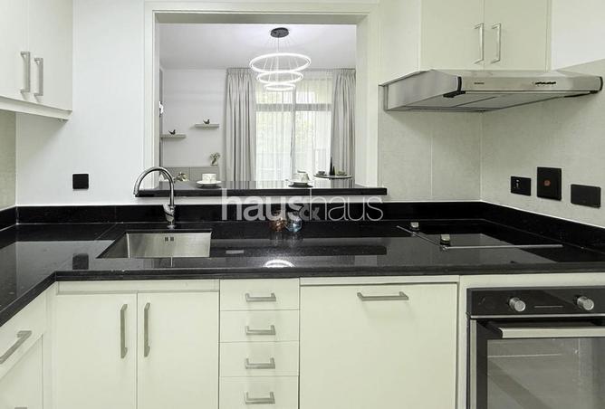 114164065 - Property Image 3