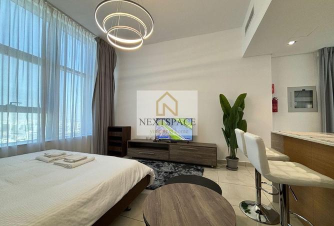 71121219 - Property Image 2