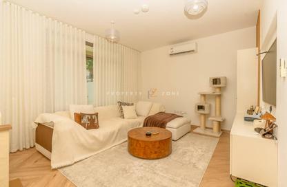 Townhouse - 3 Bedrooms - 4 Bathrooms for rent in Hayat Townhouses 1 - Hayat Townhouses - Town Square - Dubai