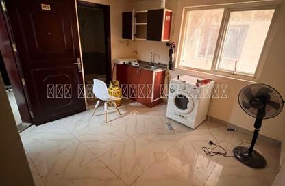 Apartment - Studio - 1 Bathroom for rent in Al Nabaa Building - Al Naba'ah - Al Sharq - Sharjah