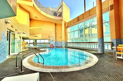 شقة - 2 غرف نوم - 4 حمامات للايجار في شارع إلكترا - أبوظبي