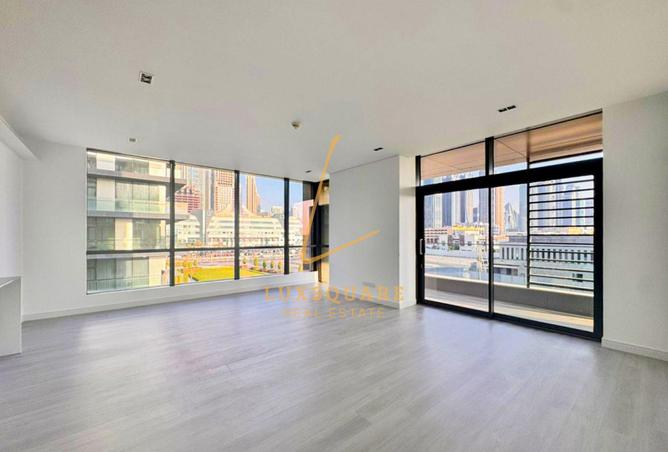 98242403 - Property Image 2