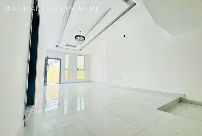104243719 - Property Image 3
