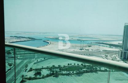 Apartment - 1 Bedroom - 2 Bathrooms for rent in Beach Towers - Shams Abu Dhabi - Al Reem Island - Abu Dhabi